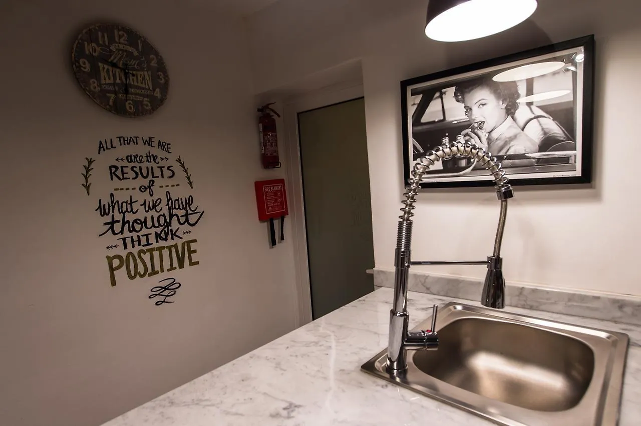 Backstage Boutique Music Themed Townhouse Hotel Sliema 0*,  Malta