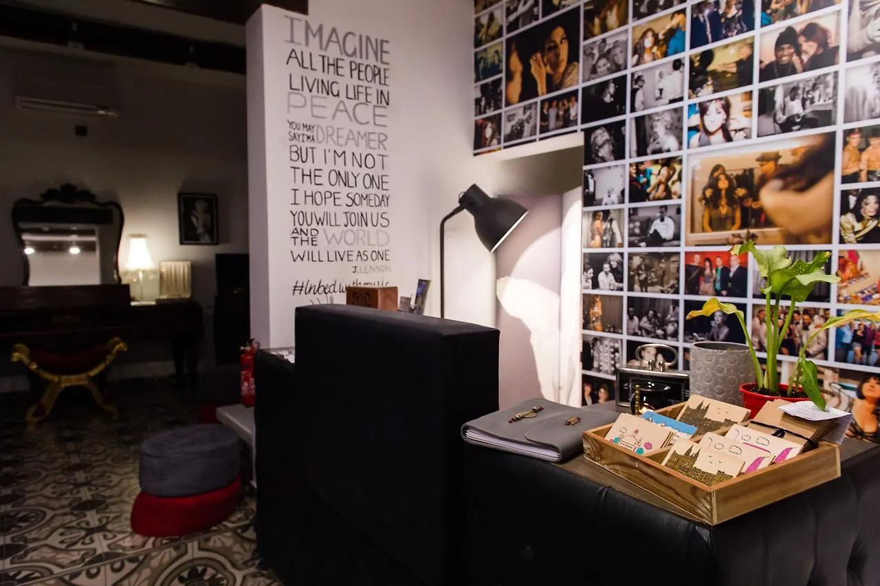 Backstage Boutique Music Themed Townhouse Hotell Sliema 0*,  Malta