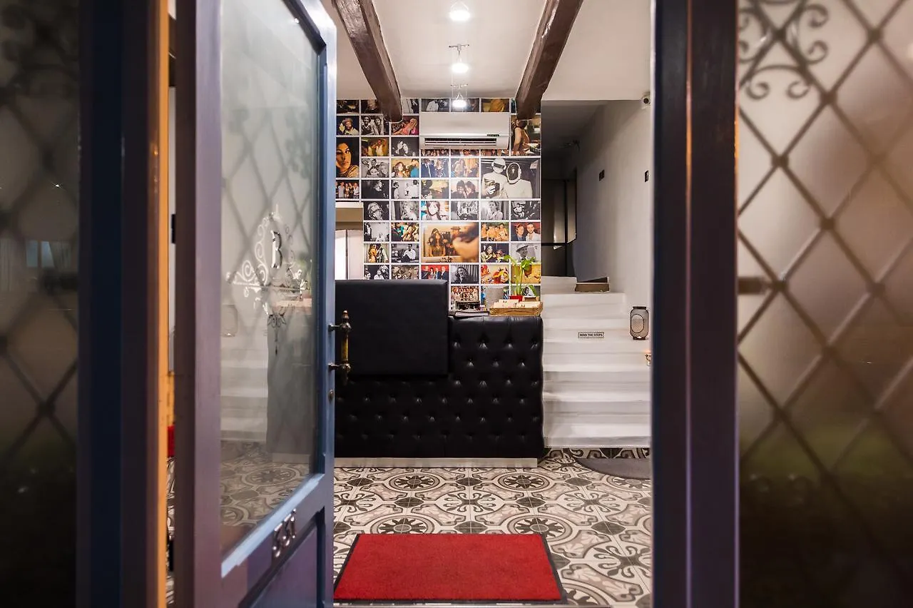 Backstage Boutique Music Themed Townhouse Hotell Sliema 0*,  Malta